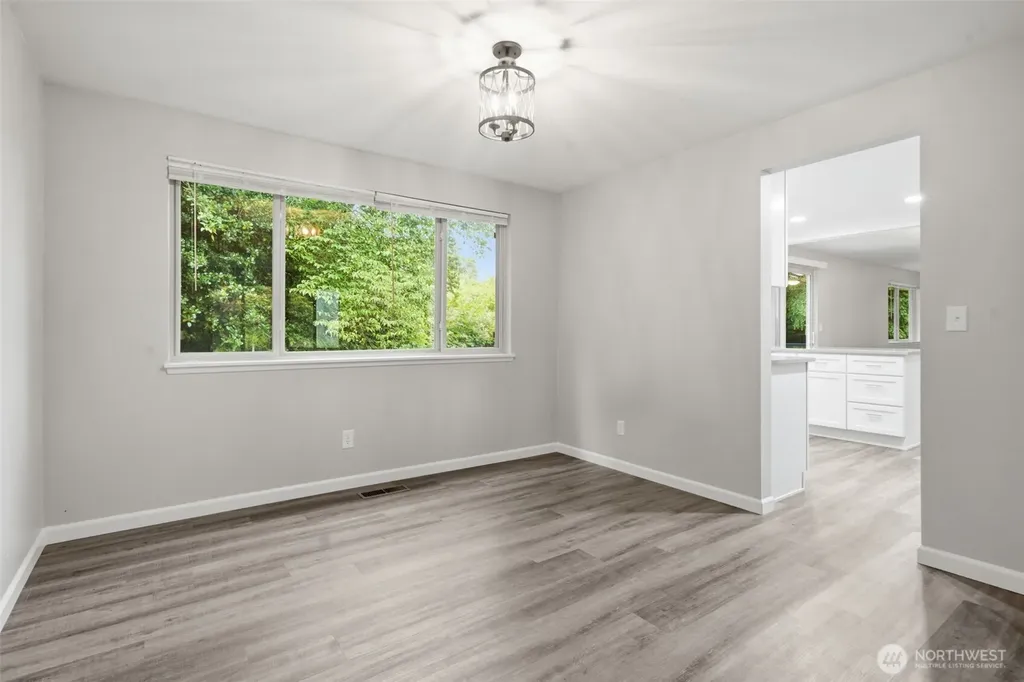 1435 SE Vallair Court Port Orchard WA 98366