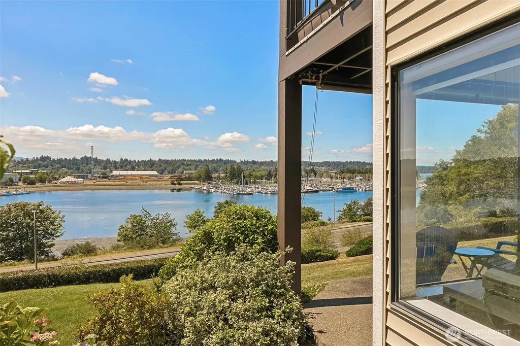 920 East Bay Drive NE Olympia WA 98506