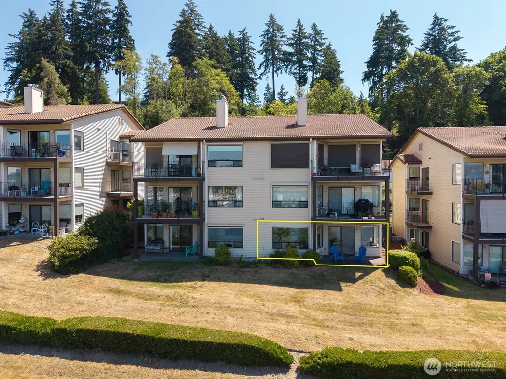 920 East Bay Drive NE Olympia WA 98506