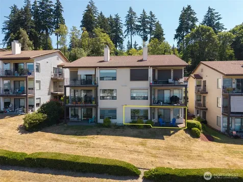 920 East Bay Drive NE Olympia WA 98506