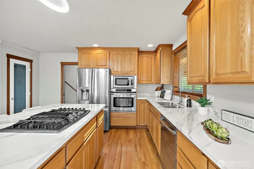 2110 26th Place SE Puyallup WA 98372