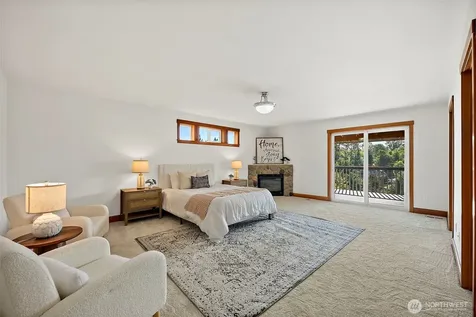 2110 26th Place SE Puyallup WA 98372