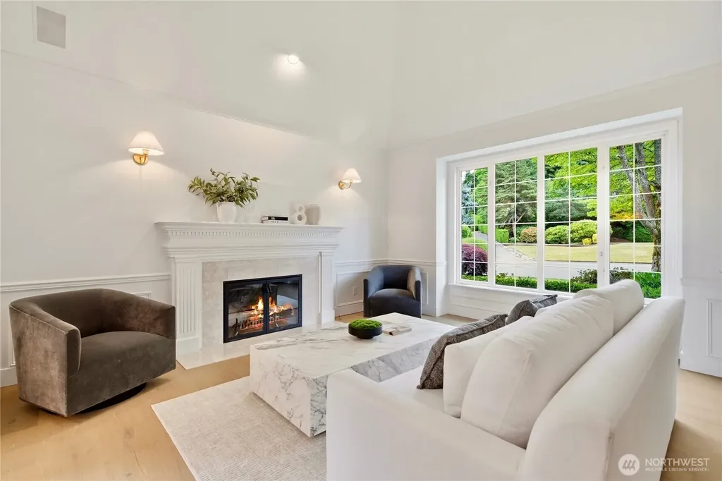 6130 Bayview Drive Mukilteo WA 98275