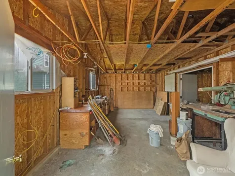 1218 E Marine View Drive Everett WA 98201