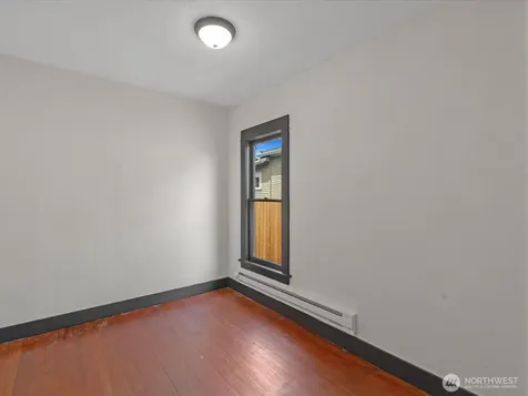 1218 E Marine View Drive Everett WA 98201