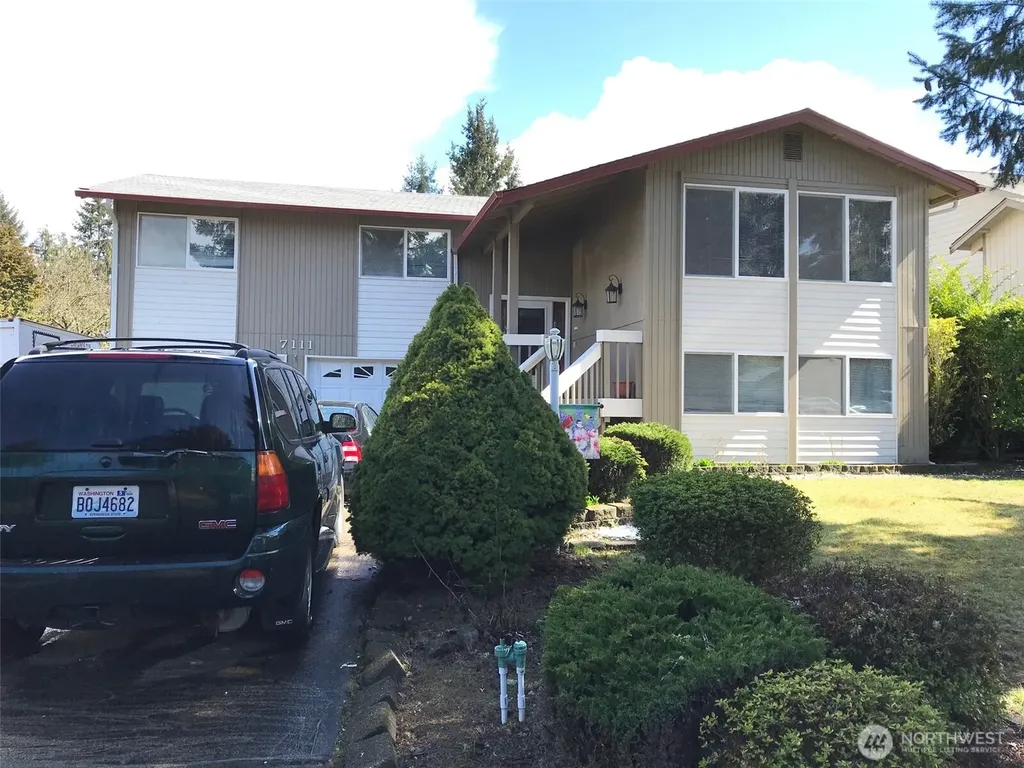 7111 92nd Avenue Ct SW Lakewood WA 98498
