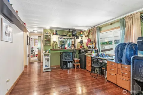 250 Holly Boulevard Kalama WA 98625