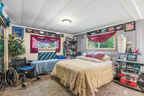 250 Holly Boulevard Kalama WA 98625