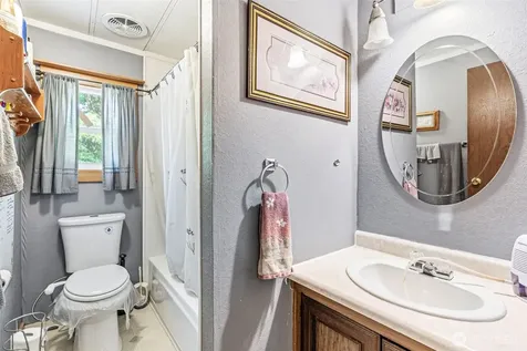 250 Holly Boulevard Kalama WA 98625