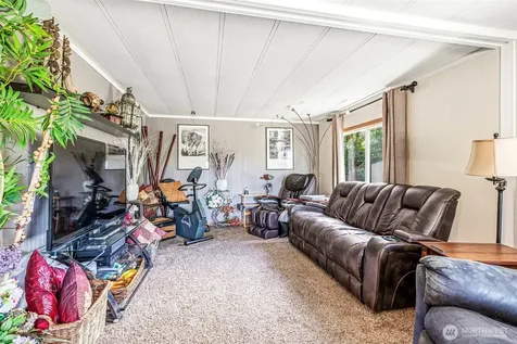 250 Holly Boulevard Kalama WA 98625