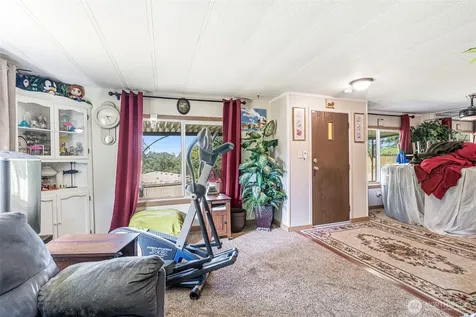 250 Holly Boulevard Kalama WA 98625