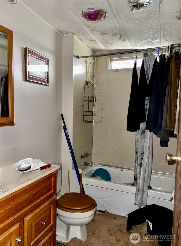 605 Ross Street Davenport WA 99122