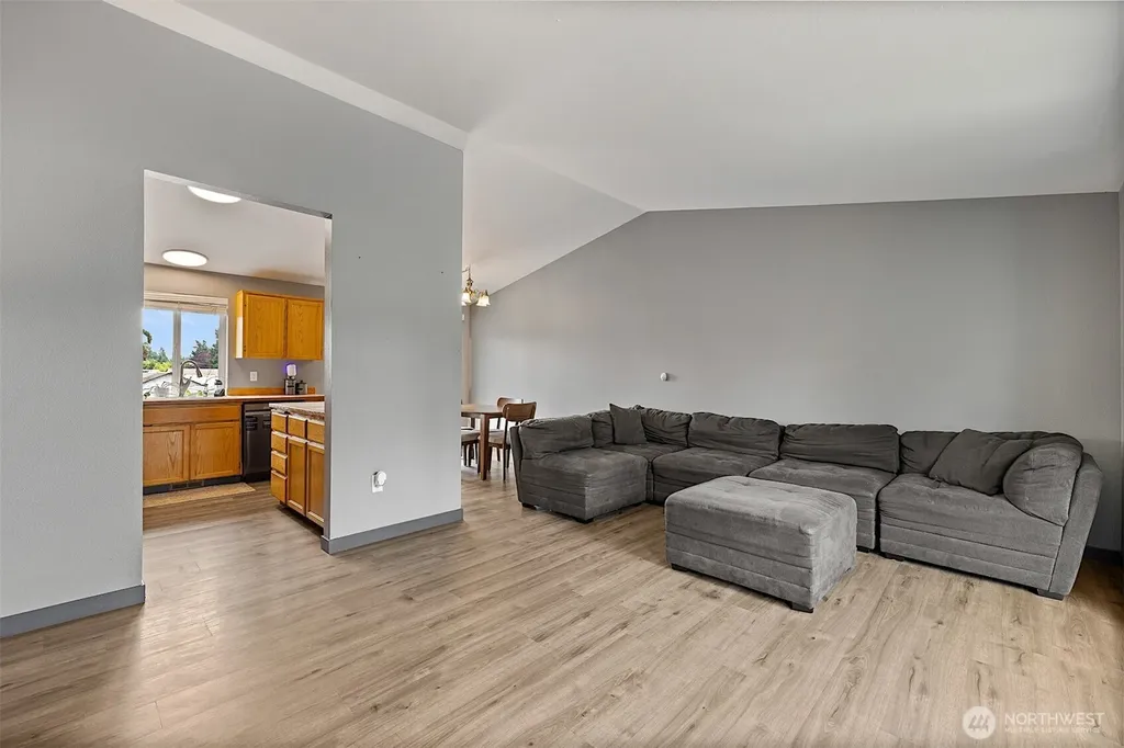 120 165th Street S Spanaway WA 98387
