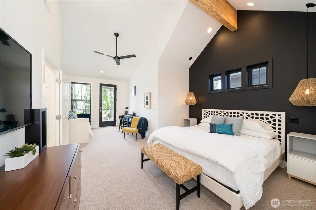 252 Porcupine Lane Chelan WA 98816