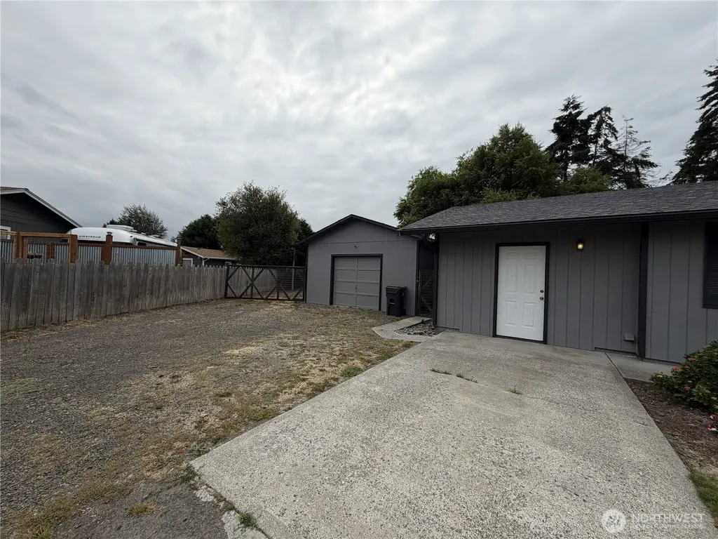 100 W Robert Place Sequim WA 98382