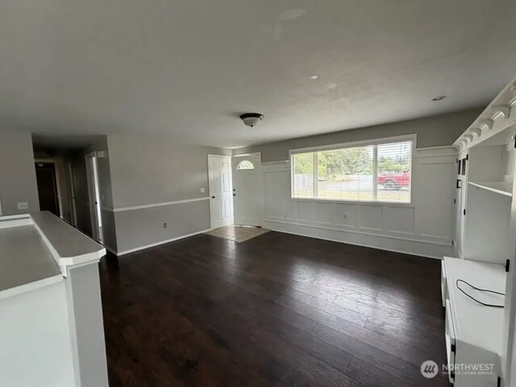 100 W Robert Place Sequim WA 98382