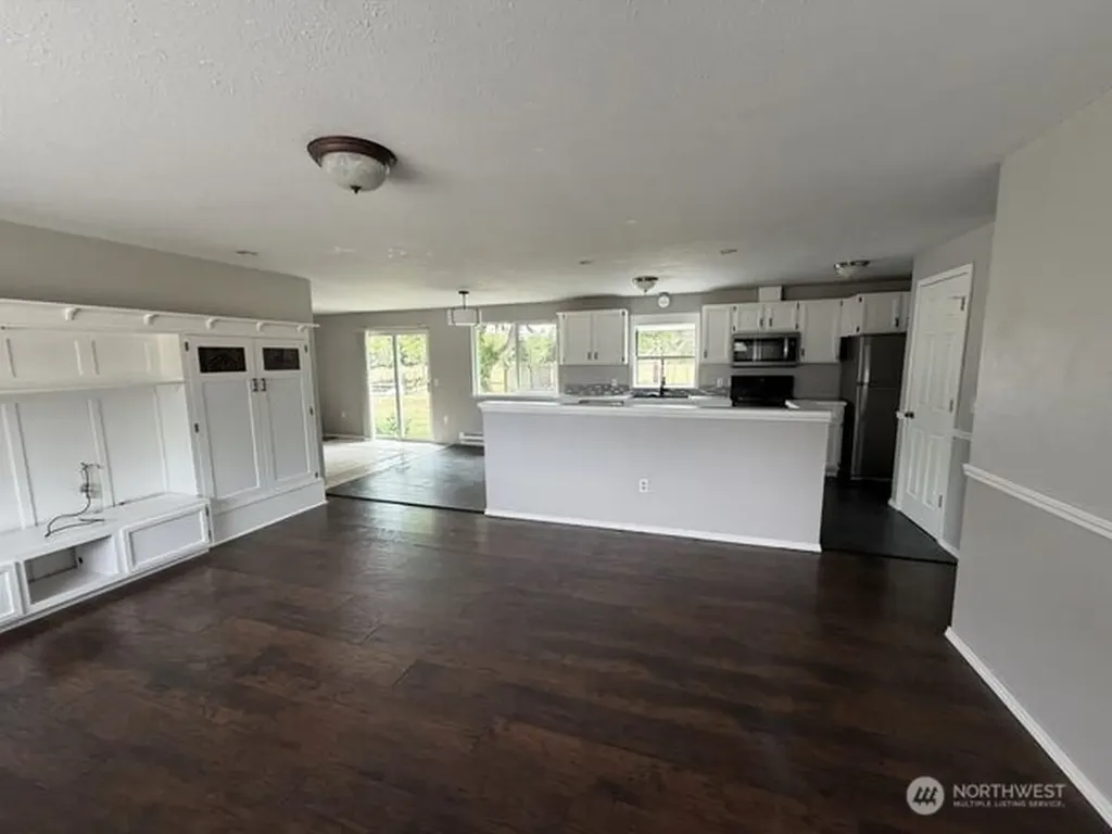 100 W Robert Place Sequim WA 98382