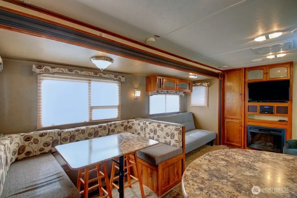 64 Wilderness Way Deming WA 98244