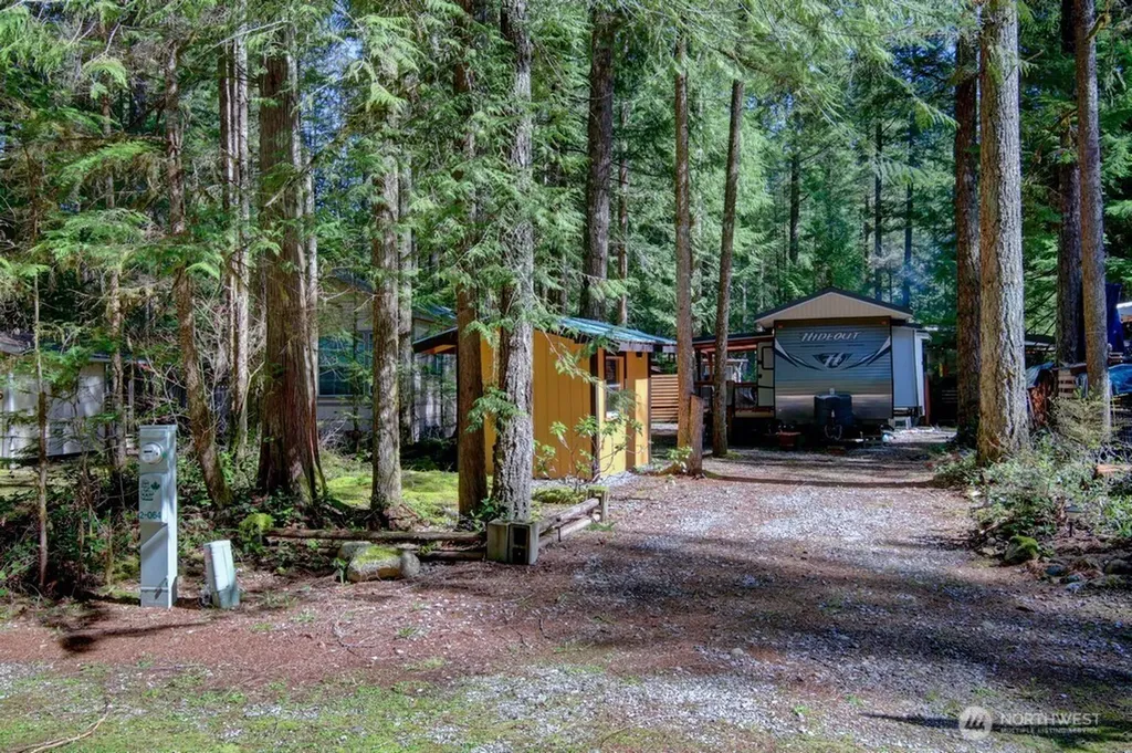 64 Wilderness Way Deming WA 98244