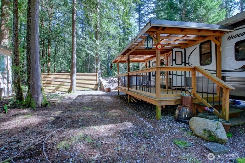 64 Wilderness Way Deming WA 98244