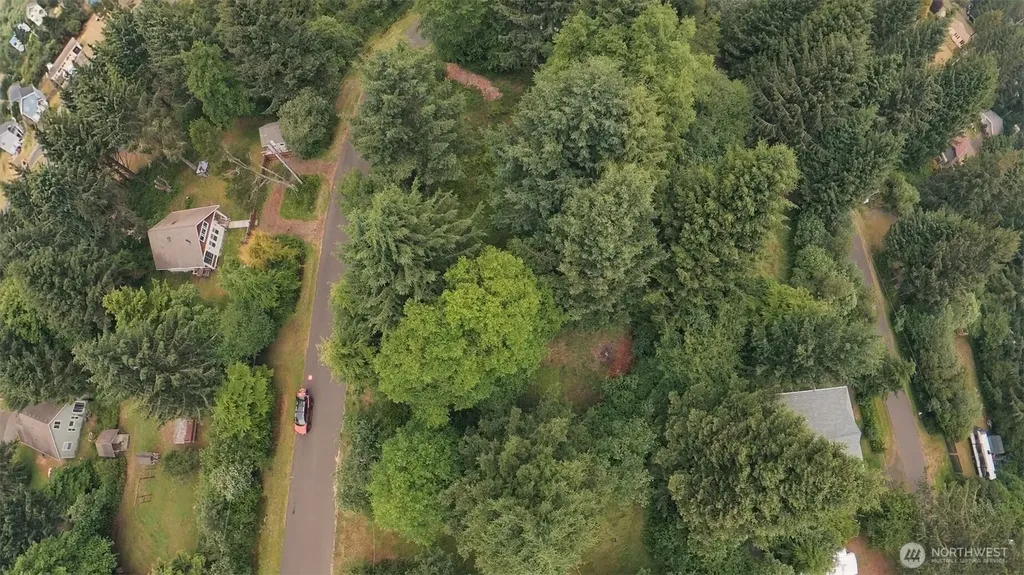 372 Cygnus Avenue SW Ocean Shores WA 98569