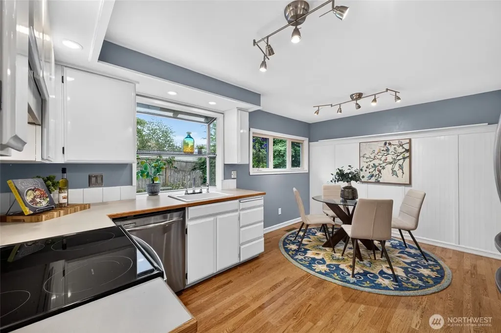 2307 SW 323rd Street Federal Way WA 98023