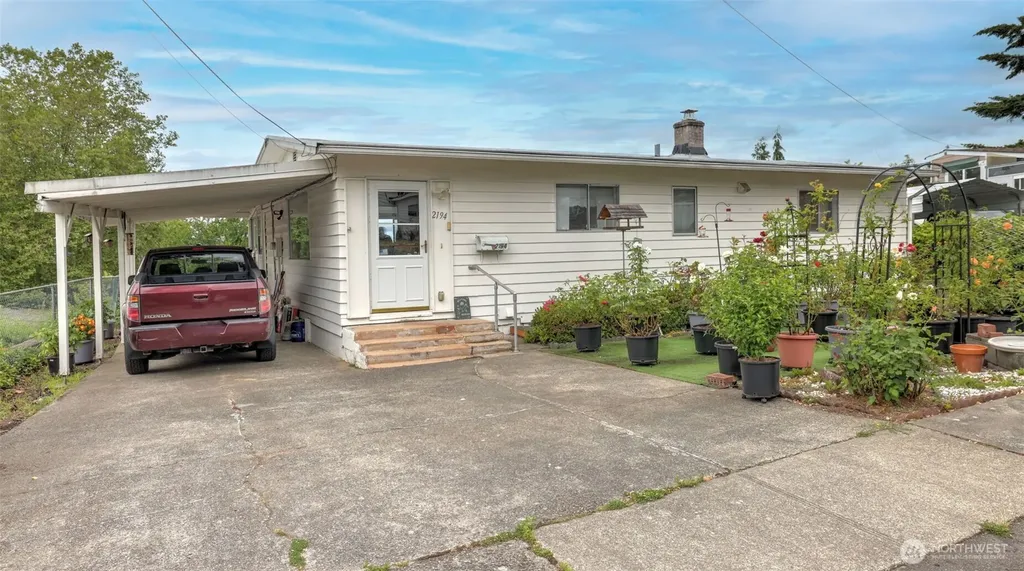 2194 NE 8th Place Renton WA 98056