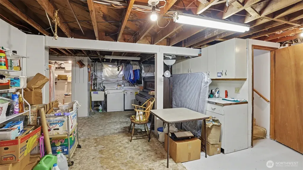 2194 NE 8th Place Renton WA 98056
