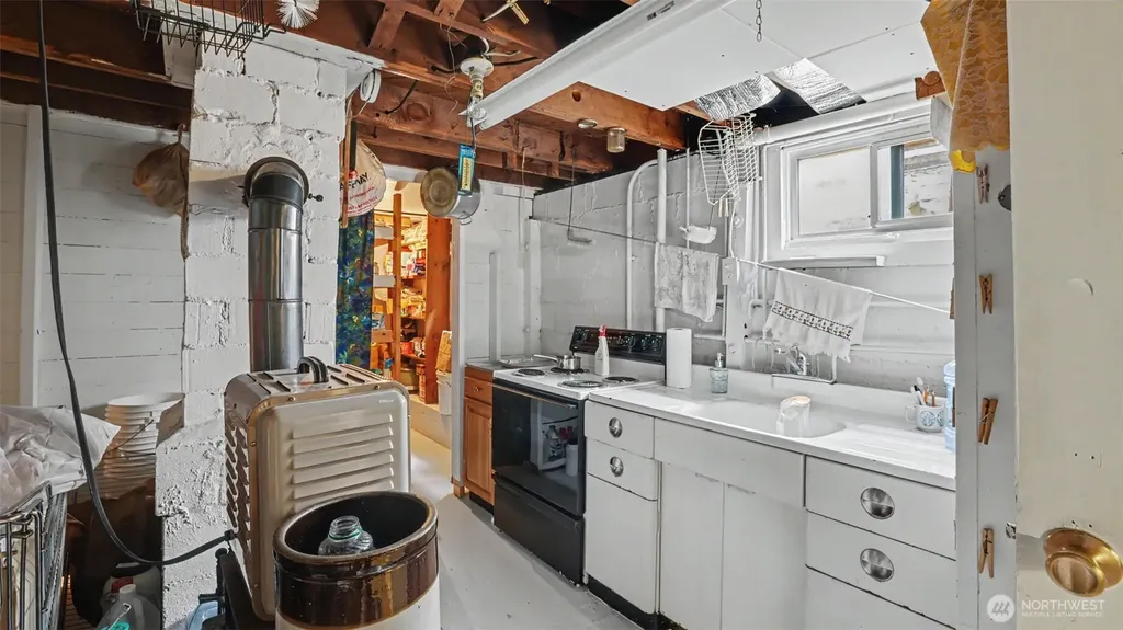 2194 NE 8th Place Renton WA 98056