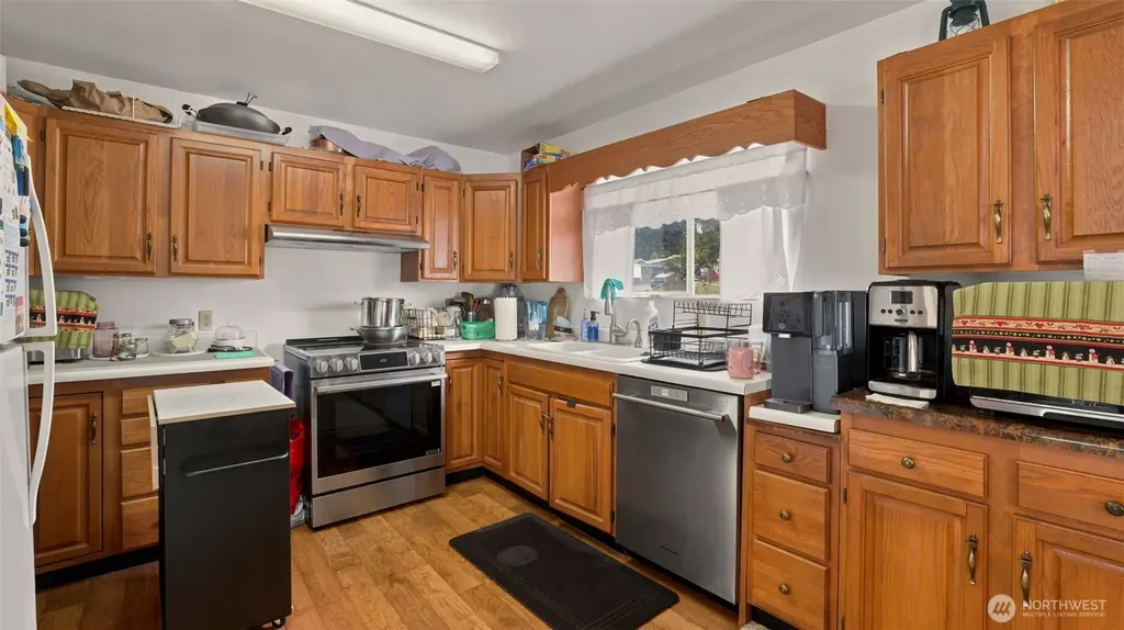 2194 NE 8th Place Renton WA 98056