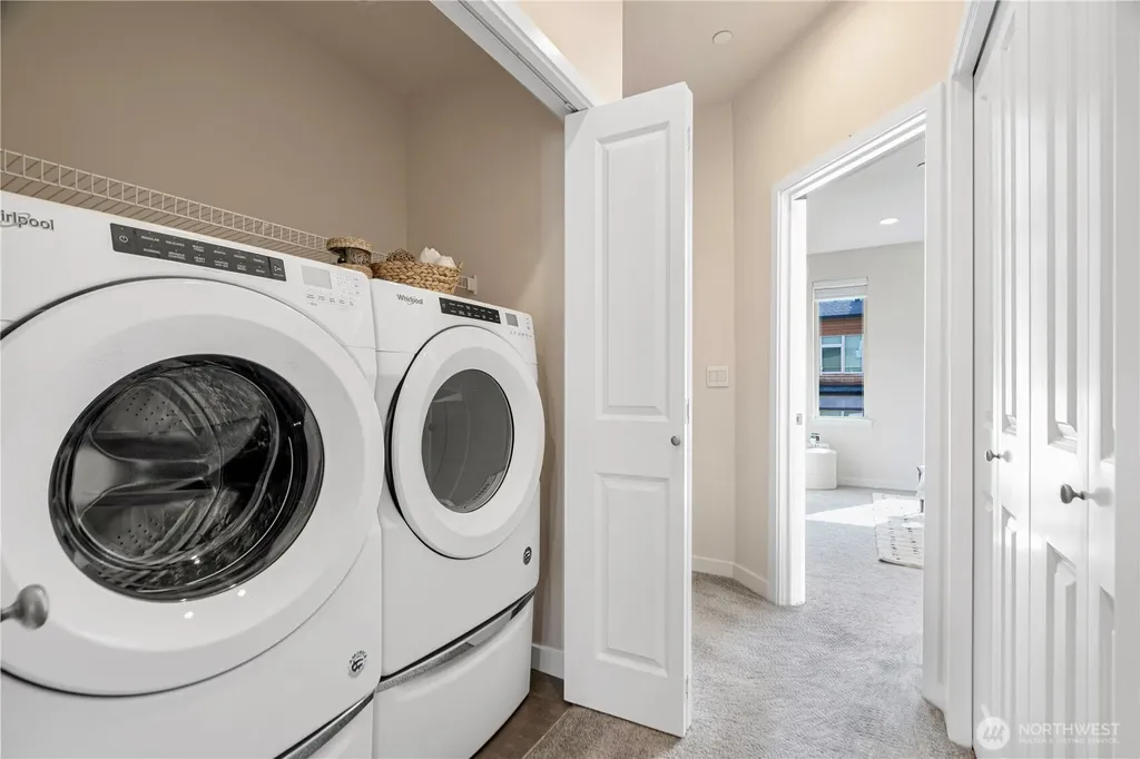 935 7th Avenue NE Issaquah WA 98029