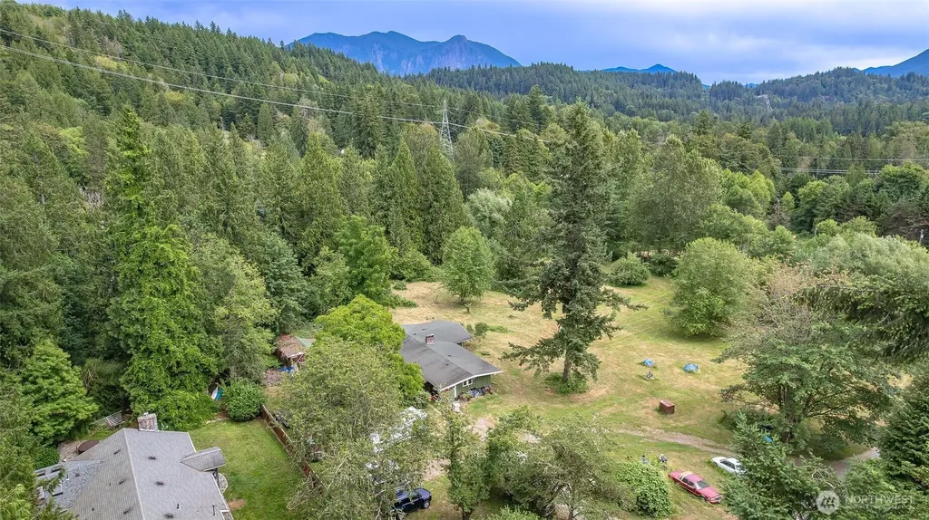 4634 365th Avenue SE Fall City WA 98024