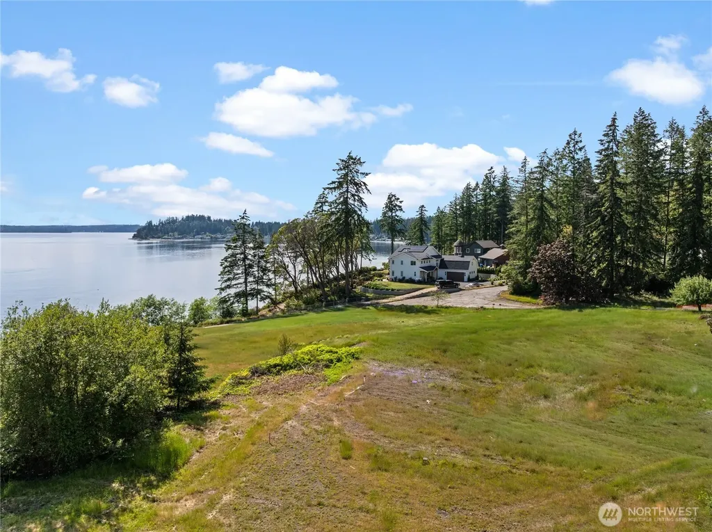 0 Lot 4, Warren Beach Drive Gig Harbor WA 98335