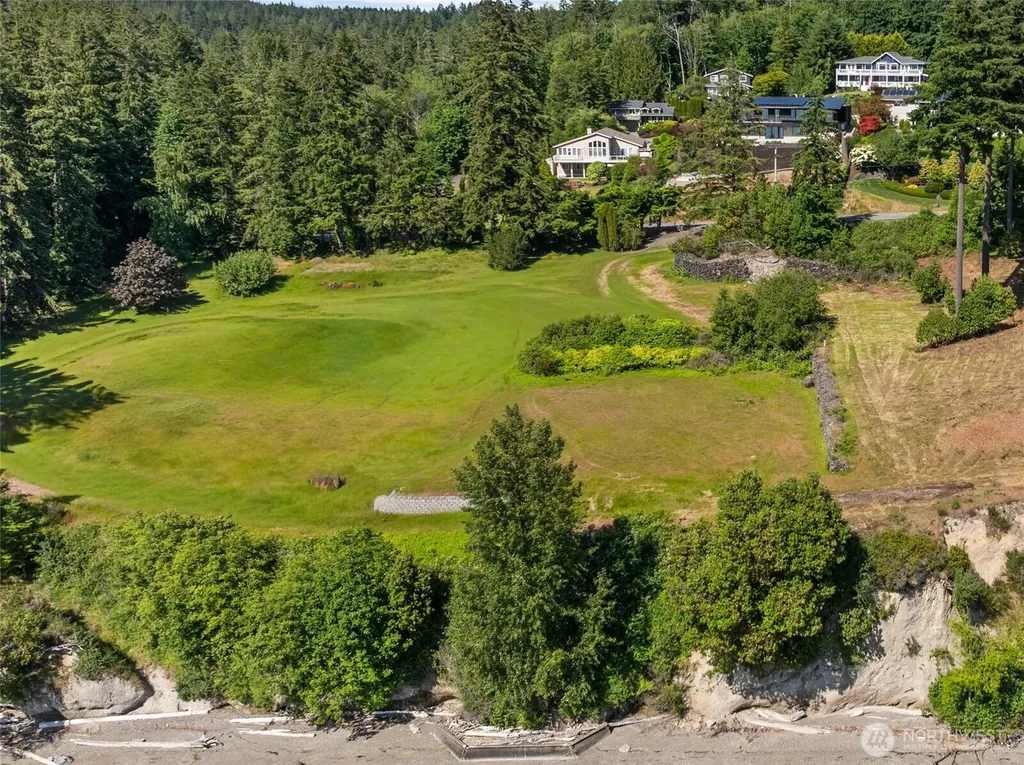 0 Lot 4, Warren Beach Drive Gig Harbor WA 98335