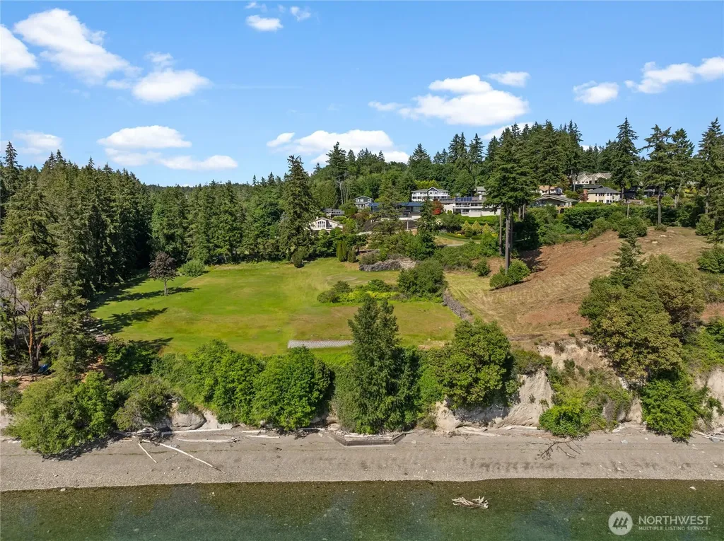 0 Lot 4, Warren Beach Drive Gig Harbor WA 98335