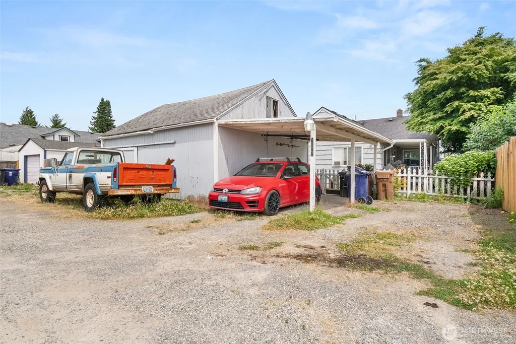 7822 S Park Avenue Tacoma WA 98408