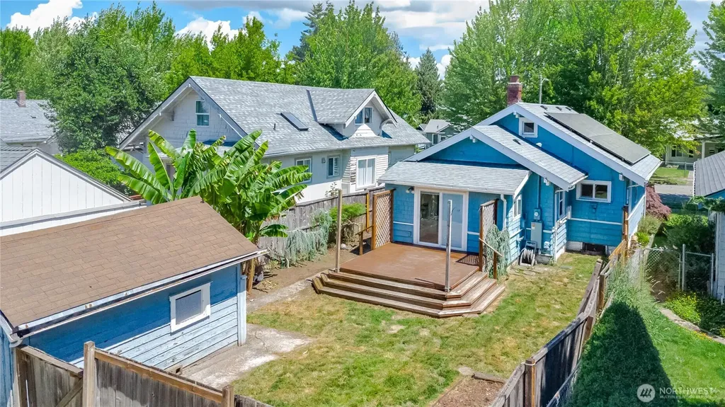 4050 S G Street Tacoma WA 98418