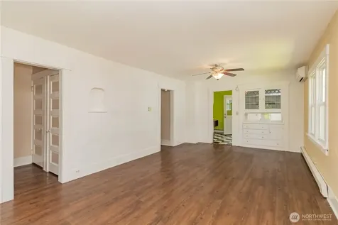 4050 S G Street Tacoma WA 98418