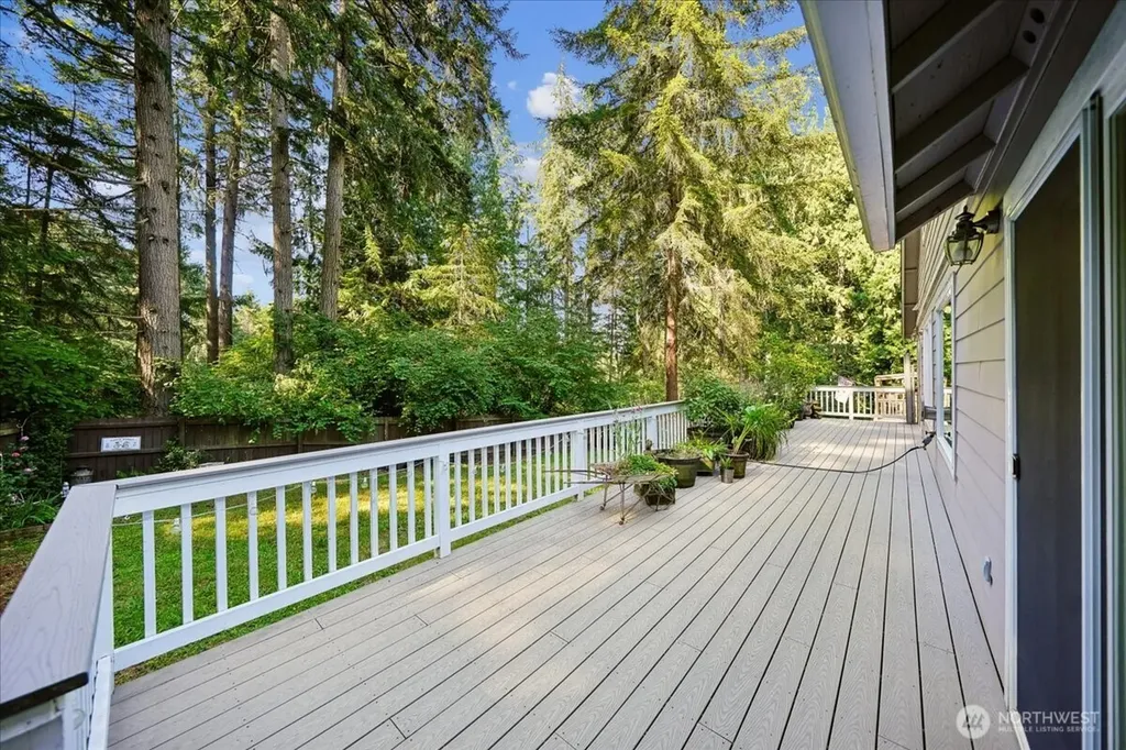 12012 Sound Drive Anderson Island WA 98303