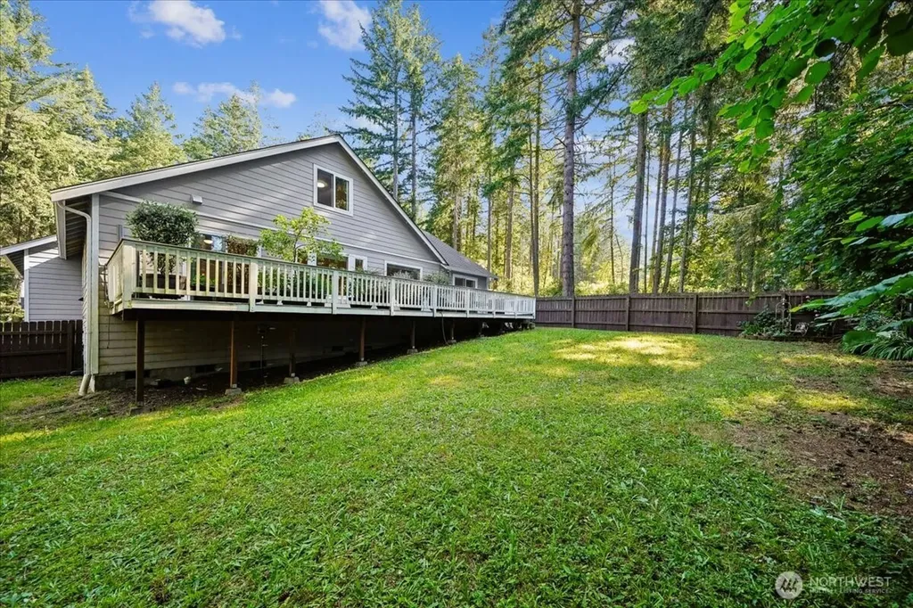 12012 Sound Drive Anderson Island WA 98303