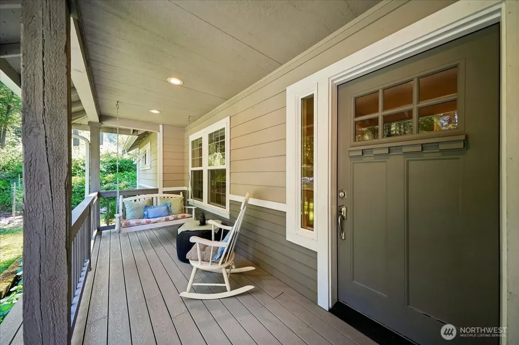 12012 Sound Drive Anderson Island WA 98303