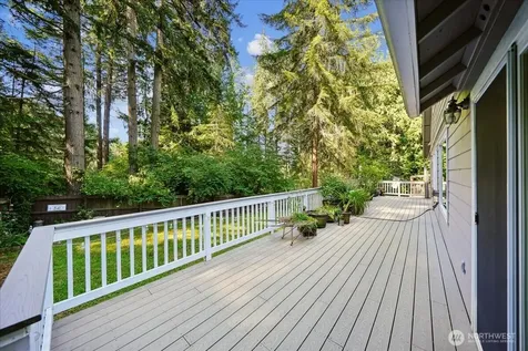 12012 Sound Drive Anderson Island WA 98303