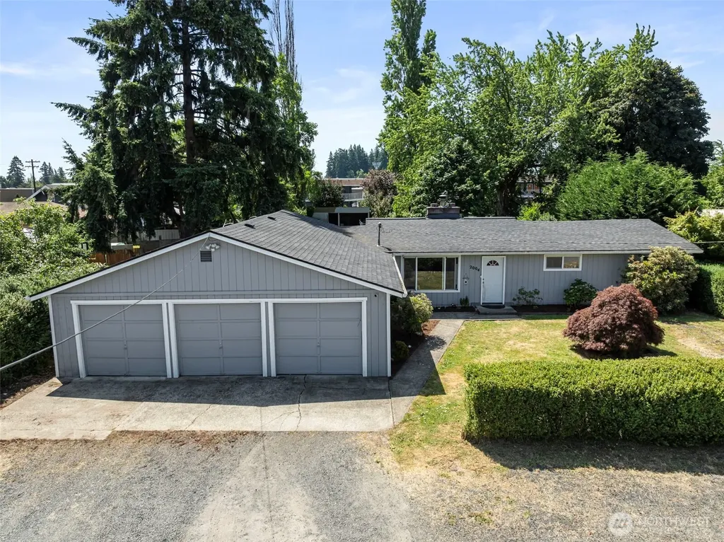 2004 Earl Street Centralia WA 98531