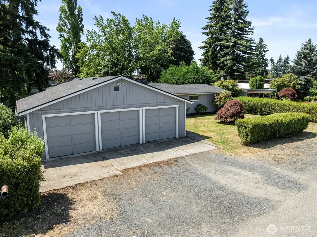 2004 Earl Street Centralia WA 98531