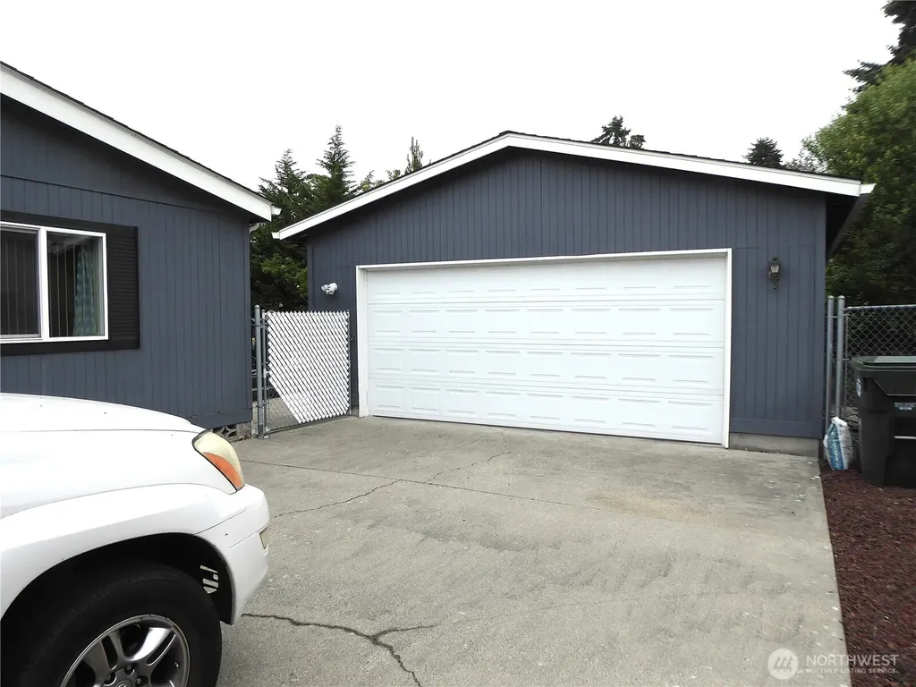 1711 S Delores Place Port Angeles WA 98363