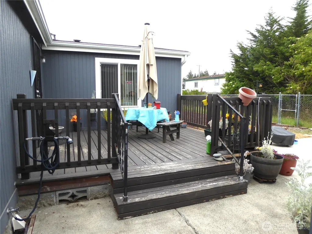 1711 S Delores Place Port Angeles WA 98363
