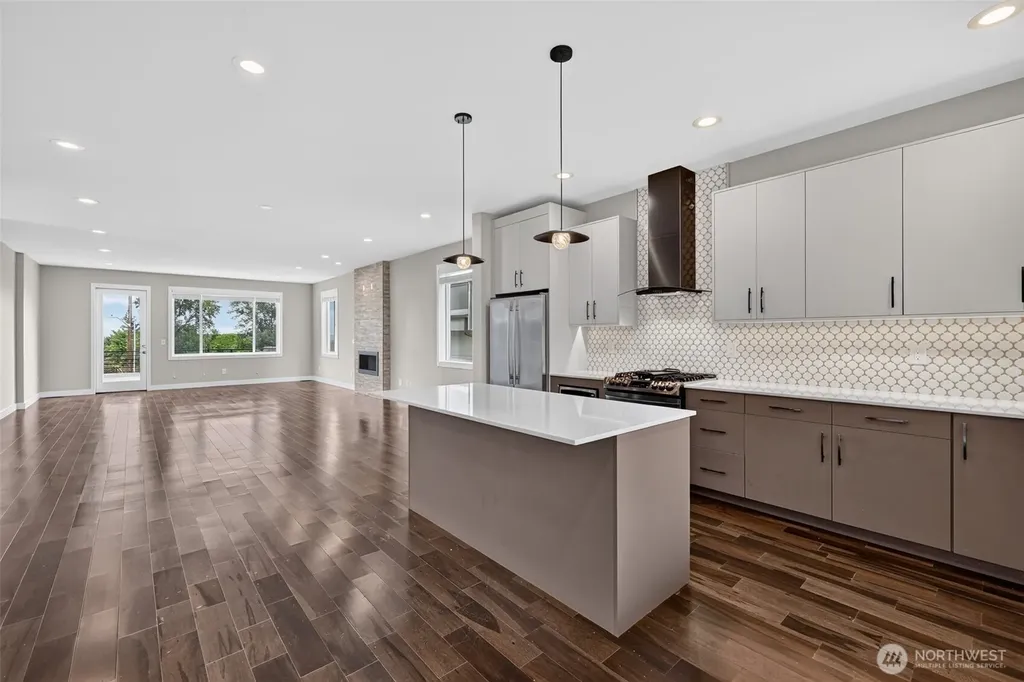 11838 79th Avenue S Seattle WA 98178