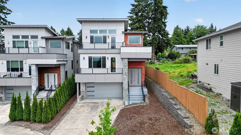 11838 79th Avenue S Seattle WA 98178