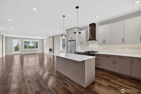 11838 79th Avenue S Seattle WA 98178