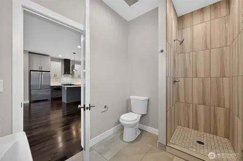 11838 79th Avenue S Seattle WA 98178